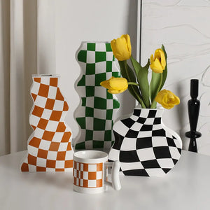 Chessboard Grid Ceramic Vase