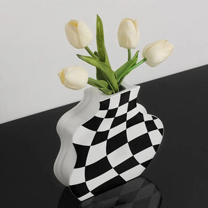 Chessboard Grid Ceramic Vase